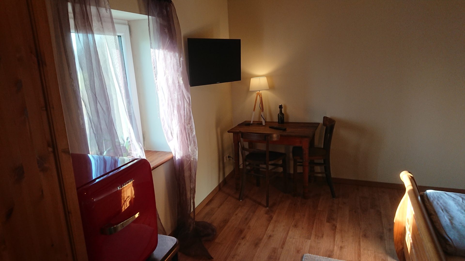 Zimmer Hugo 08